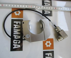 Датчик
FX 4631 ultrasonic edge sensor, digital,
measuring range +/- 3 mm, clear gap 30 mm,
with 370 mm cable and M16 right-angle plug Erhardt+Leimer